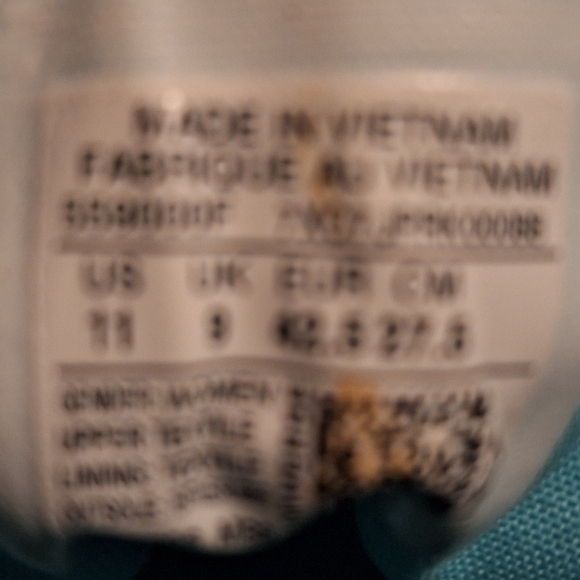 Custom New Converse Sneakers - Picture 7 of 7